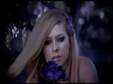 avril lavigne black star song.